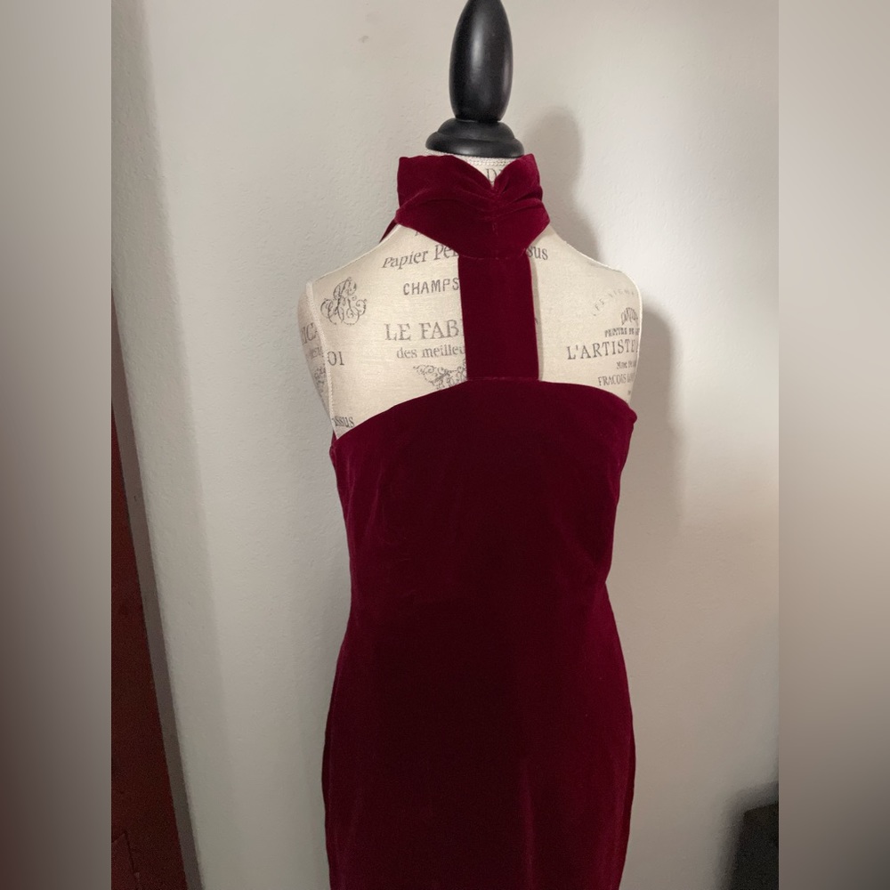 Vintage Custom-Made Hand-sewn Velvet Halter Neck Dress Medium/Large